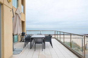 Beachfront Serenity Glenelg